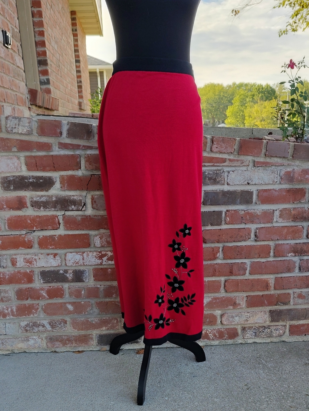 Vintage Dressbarn Dark Floral Beads Knit Slit Maxi Skirt Size M Whimsigoth 90s - Picture 8 of 16
